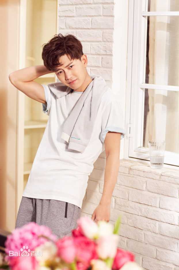 任嘉伦(Allen)时尚健康性感图片图集