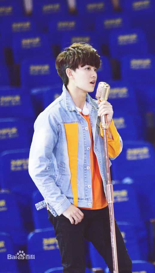 任嘉伦(Allen)奔跑吧性感图片图集