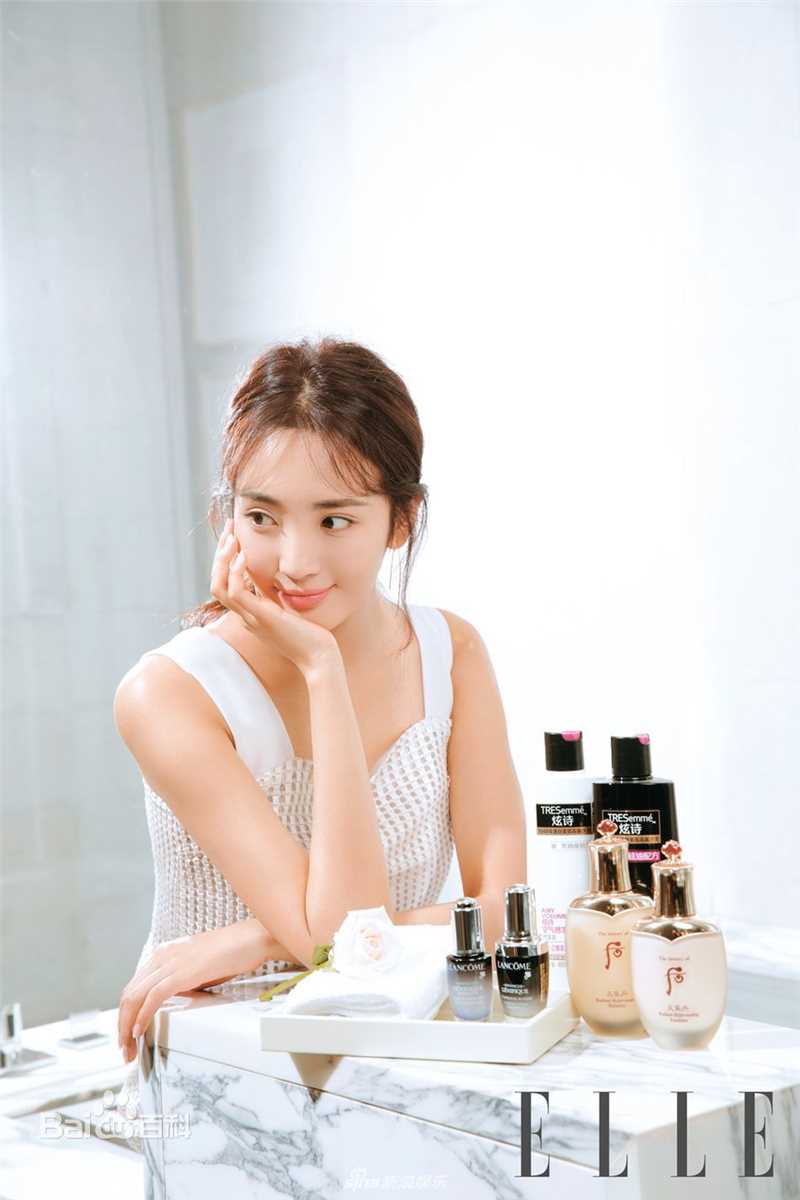 王紫璇(CiCi)宣传照壁纸壁纸