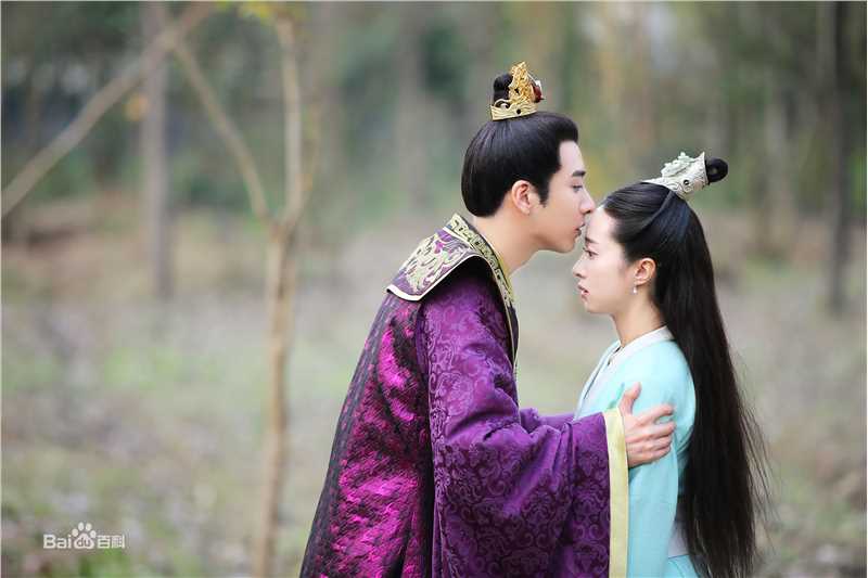 应昊茗独孤天下生活照