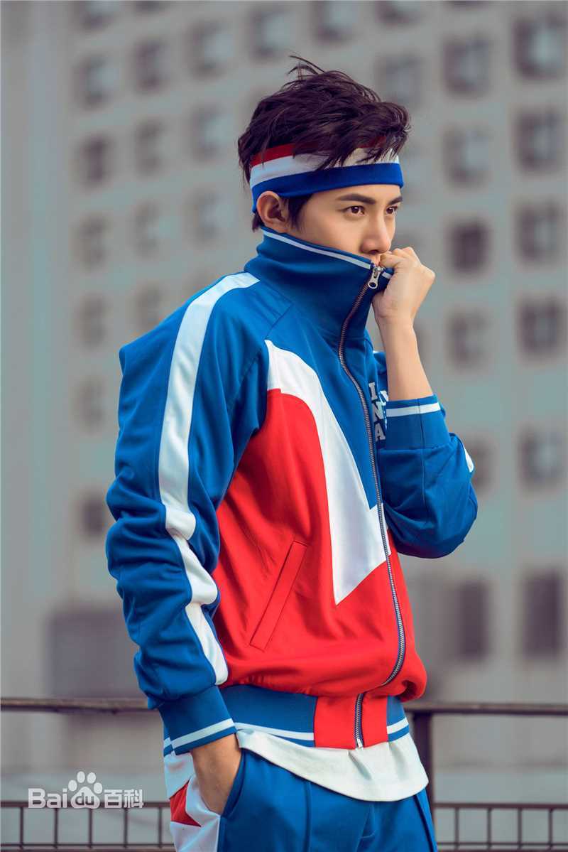 黄圣池最全杂志、街拍、相册