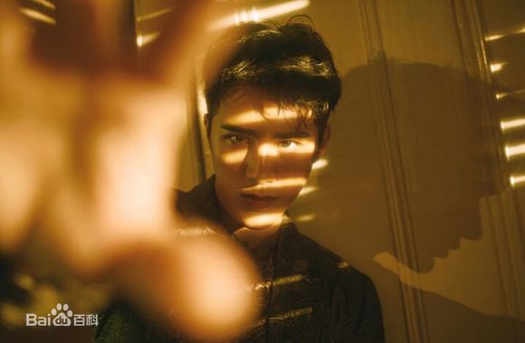 姜潮(Jo Jiang)帅照前后照片