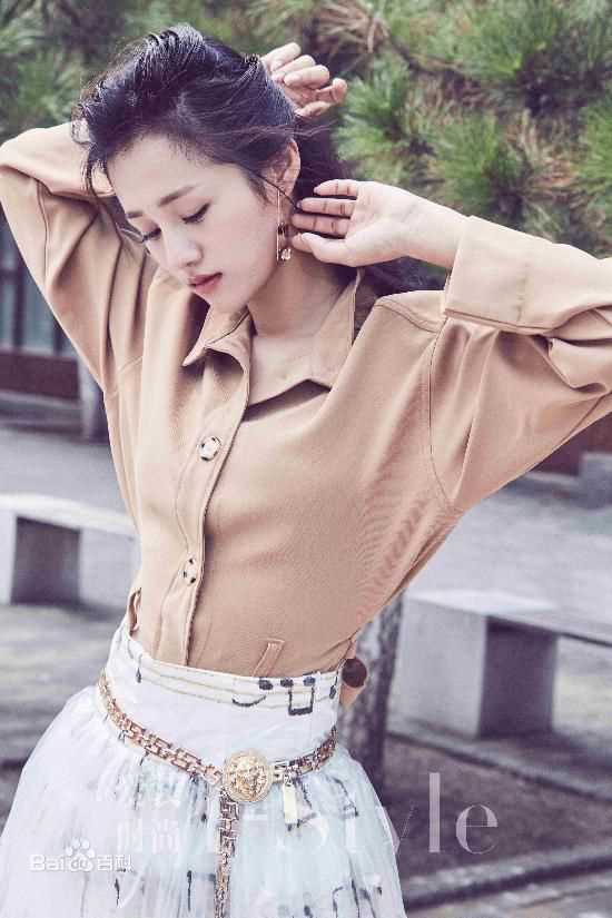 安悦溪(Yue Xi An)时尚街拍图前后照片