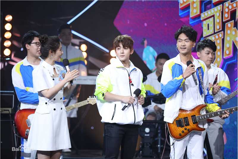 最优质陈翔(Sean)在《快乐中国毕业歌会》中的相册