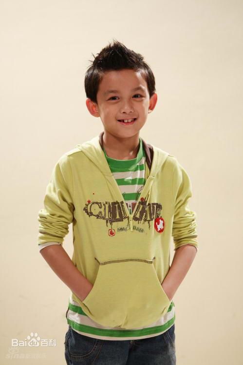 最全吴磊(Leo)在《家有外星人》唐不苦中的相册