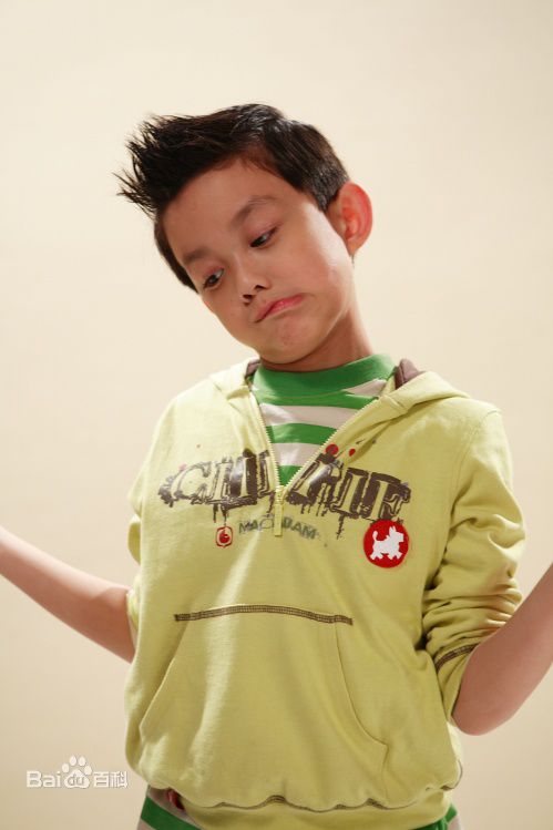 最全吴磊(Leo)在《家有外星人》唐不苦中的相册