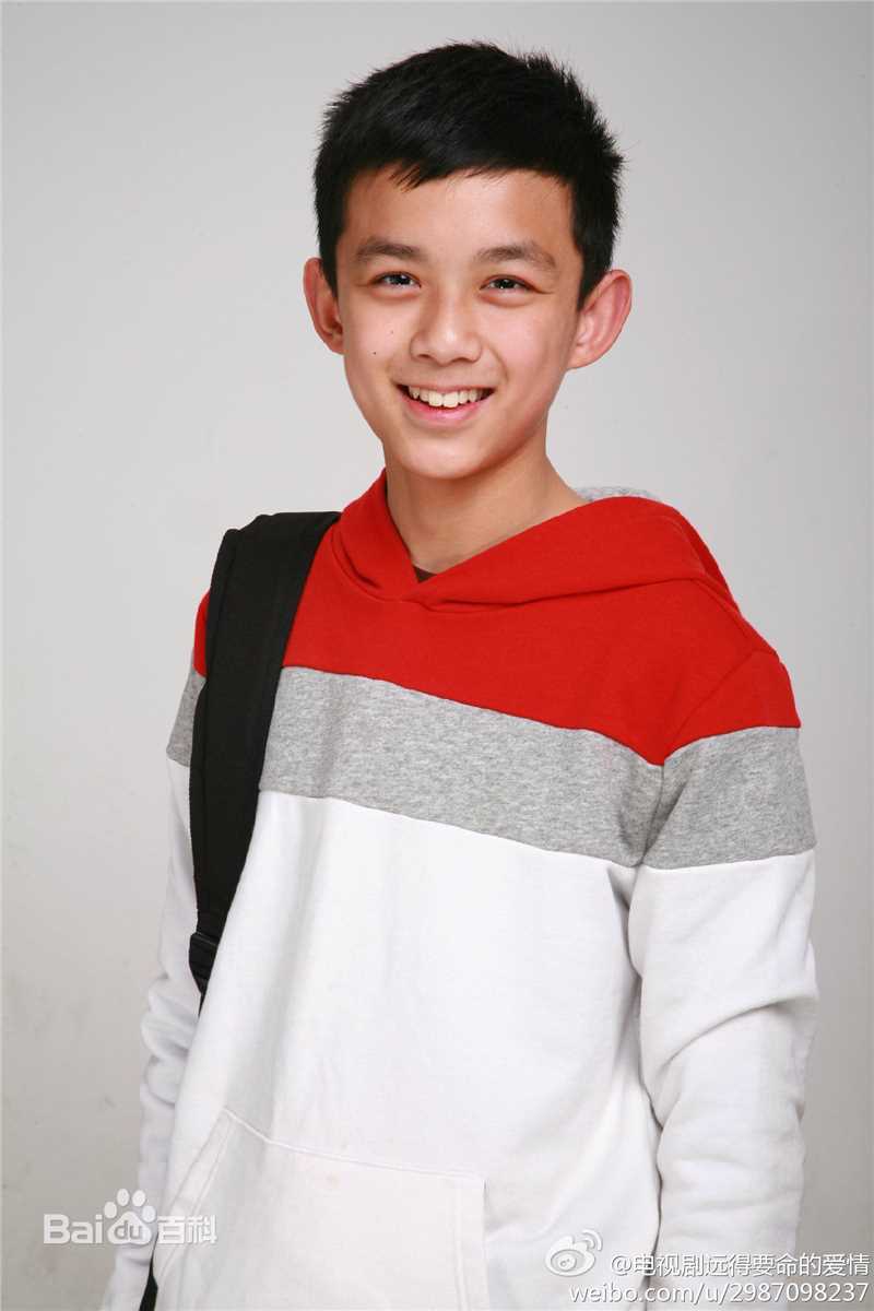 精选吴磊(Leo)在《远得要命的爱情》孟响中的图册