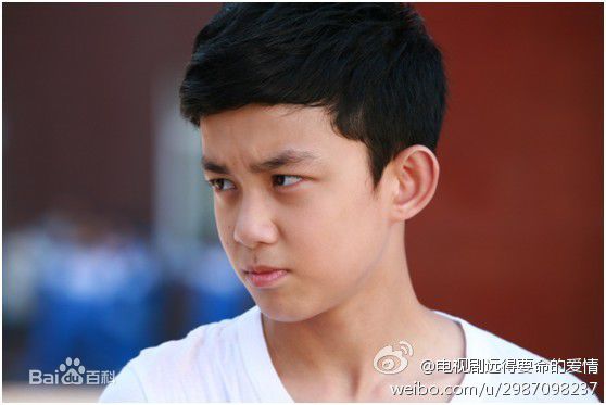 精选吴磊(Leo)在《远得要命的爱情》孟响中的图册