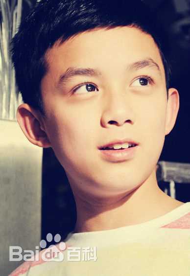 精选吴磊(Leo)在《远得要命的爱情》孟响中的图册