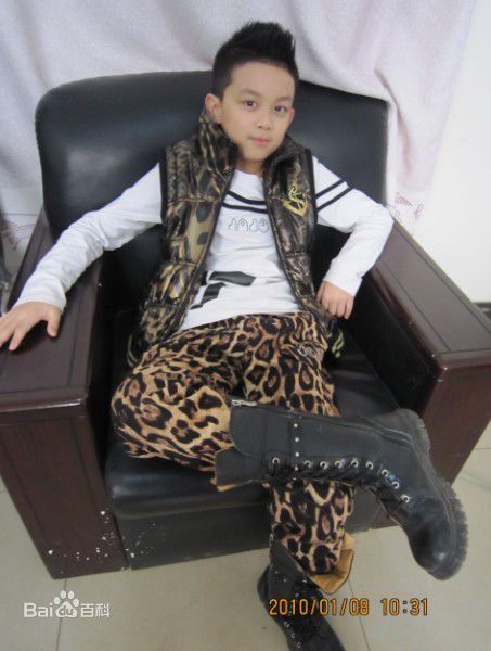 最优质吴磊(Leo)在《淘气包马小跳》马小跳中的相册