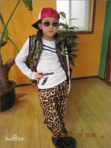 最优质吴磊(Leo)在《淘气包马小跳》马小跳中的相册