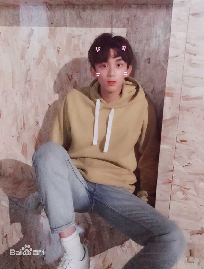 吴磊(Leo)生活照图册