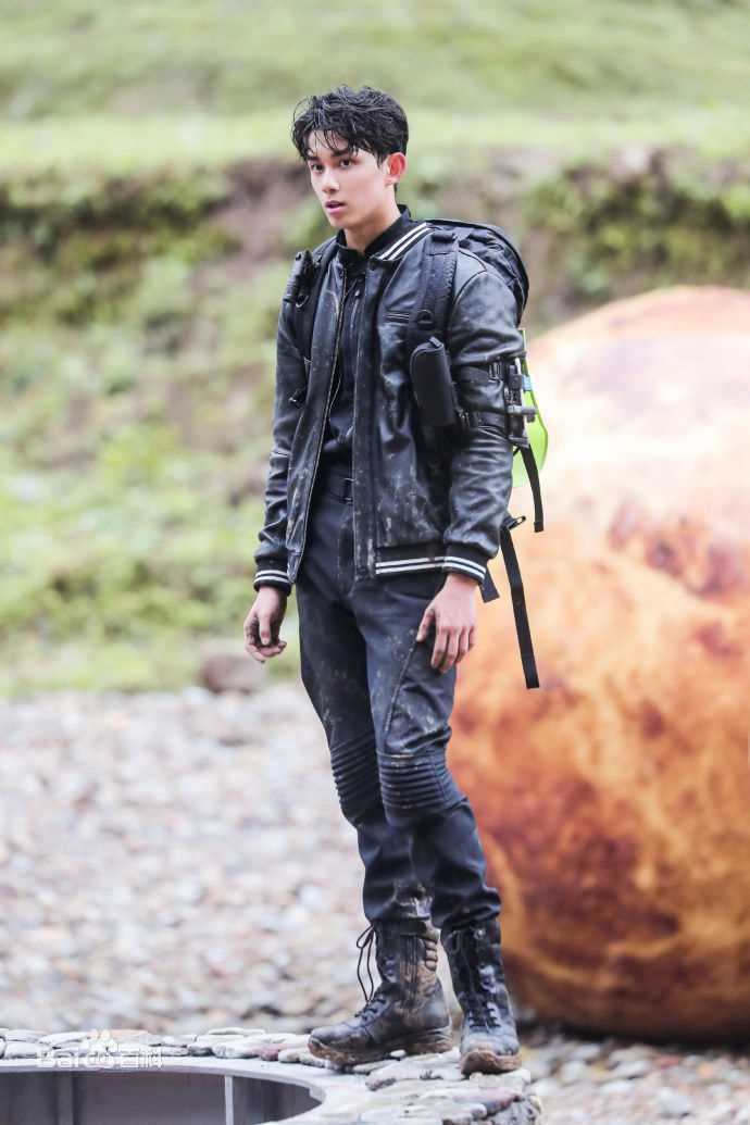 最新吴磊(Leo)在《七十二层奇楼》中的壁纸