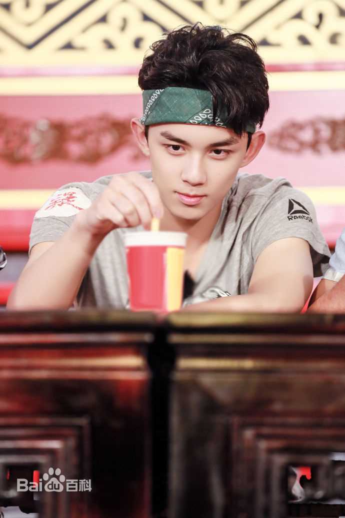 最新吴磊(Leo)在《七十二层奇楼》中的壁纸