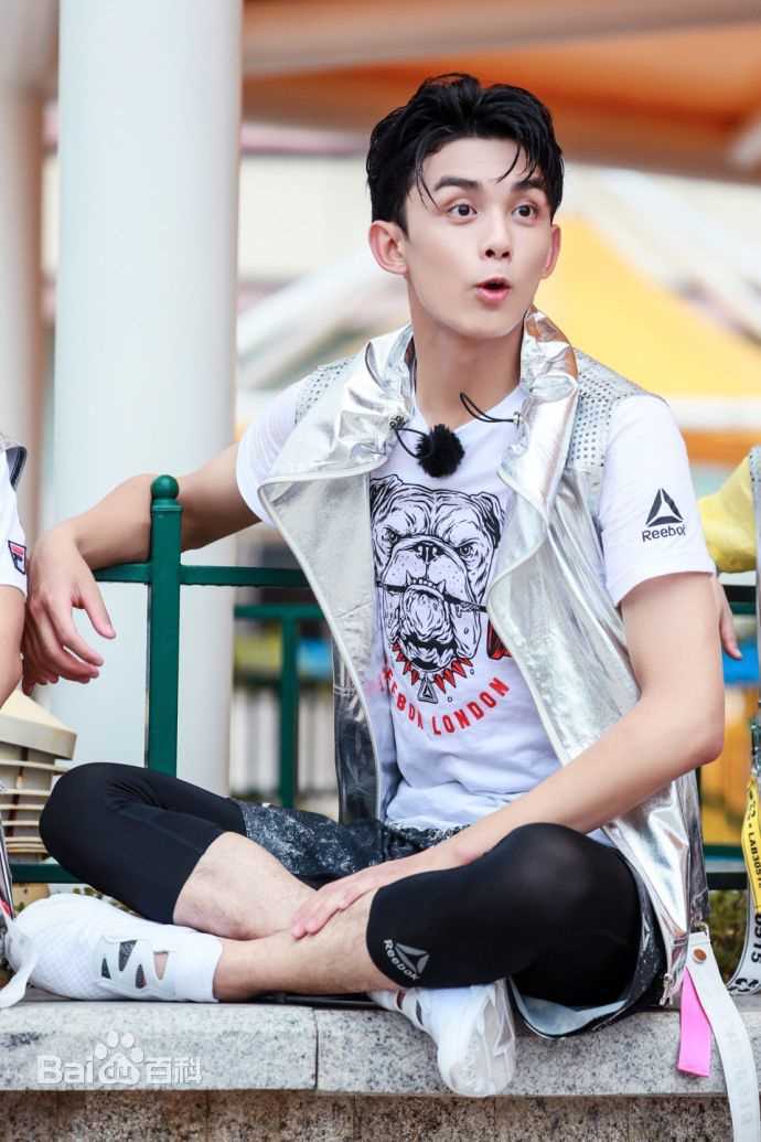 最新吴磊(Leo)在《七十二层奇楼》中的壁纸