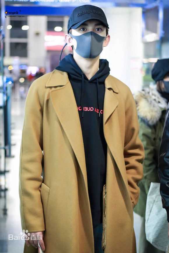 吴磊(Leo)机场照前后照片