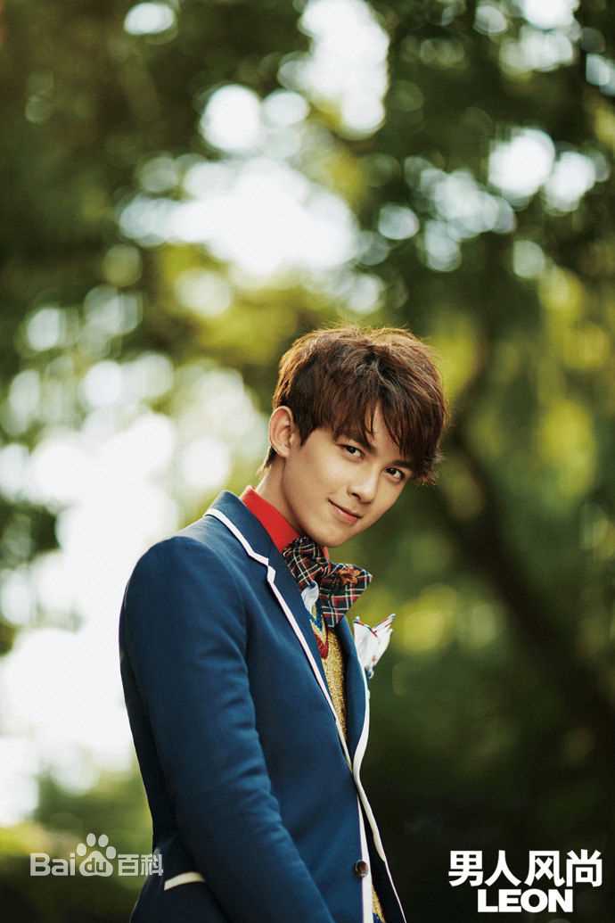 最新吴磊(Leo)在《男人风尚LEON 》中的图集