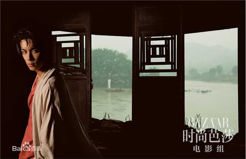 吴磊(Leo)在《时尚芭莎》中的