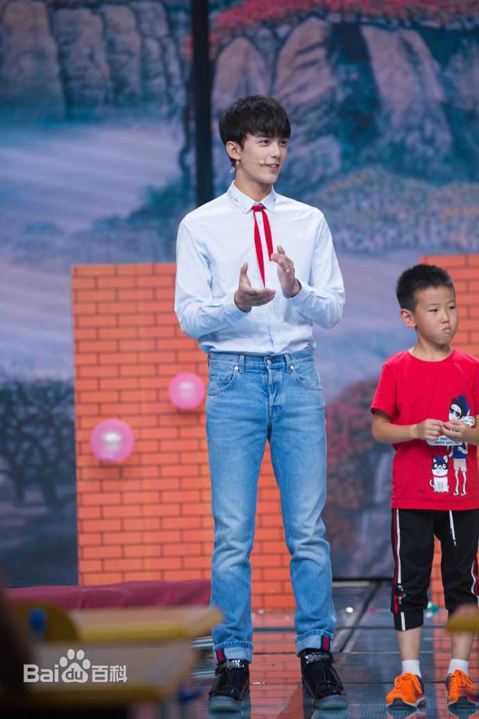 吴磊(Leo)开学第一课前后照片