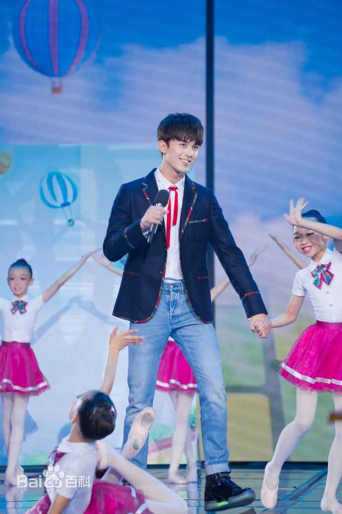 吴磊(Leo)开学第一课前后照片