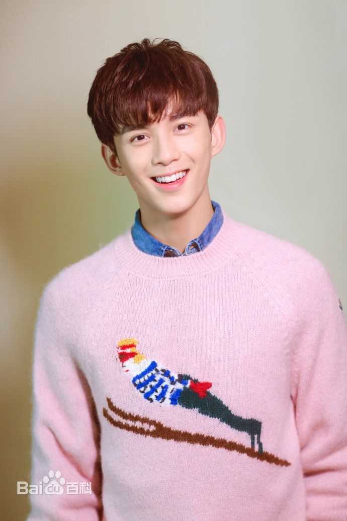 吴磊(Leo)出席代言品牌活动图片图集