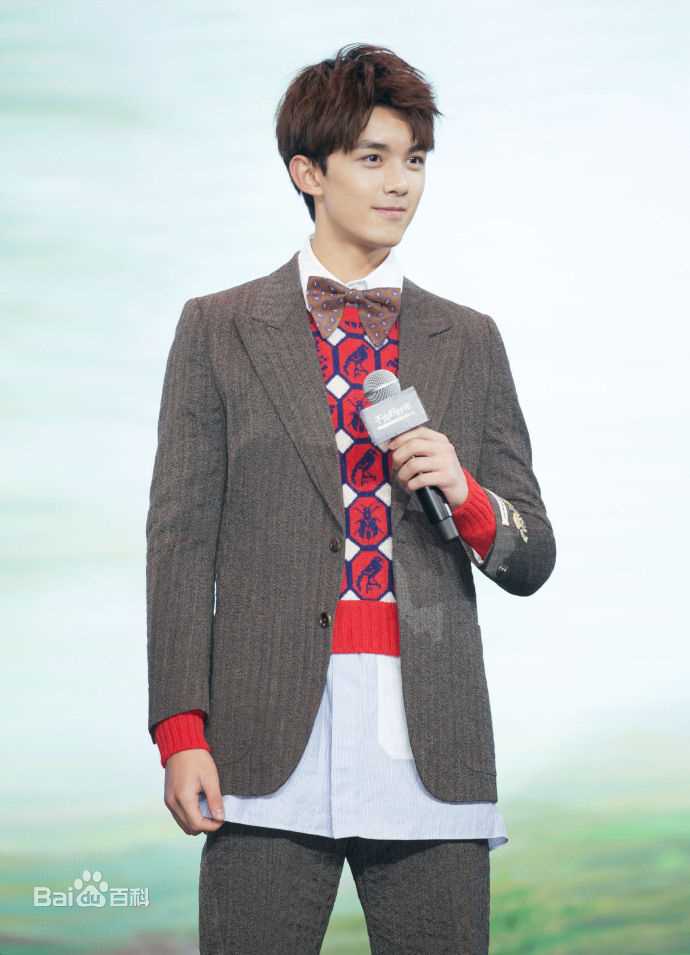 吴磊(Leo)出席活动前后照片