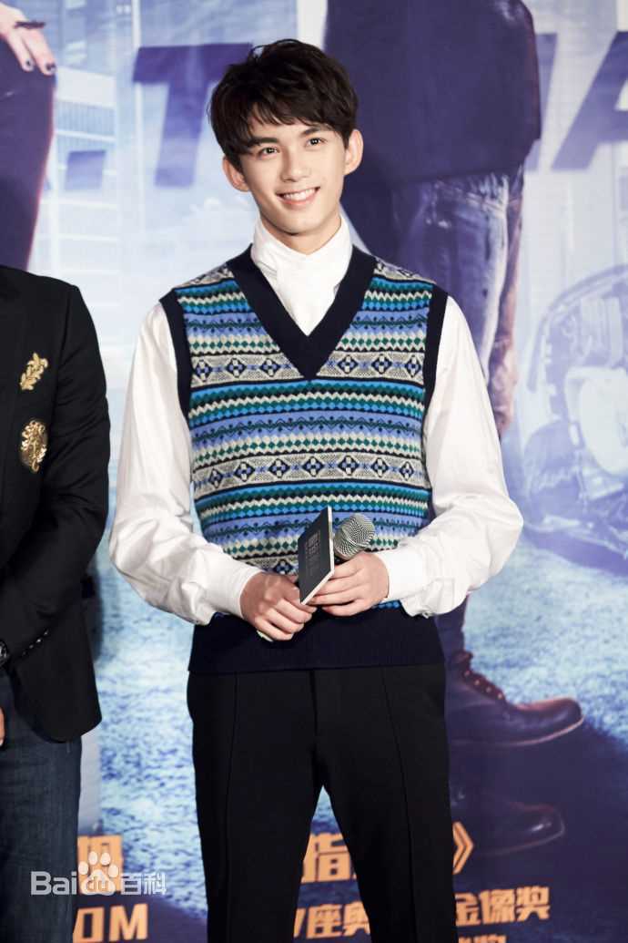 吴磊(Leo)出席活动前后照片