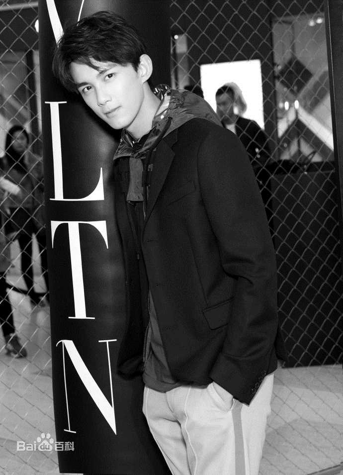 吴磊(Leo)出席活动前后照片