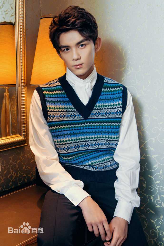 吴磊(Leo)出席活动前后照片