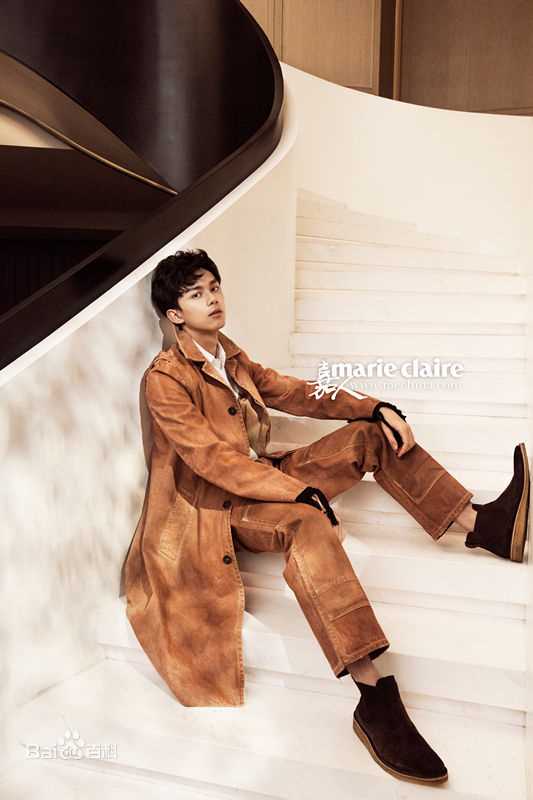 最新吴磊(Leo)在《嘉人》idol中的壁纸