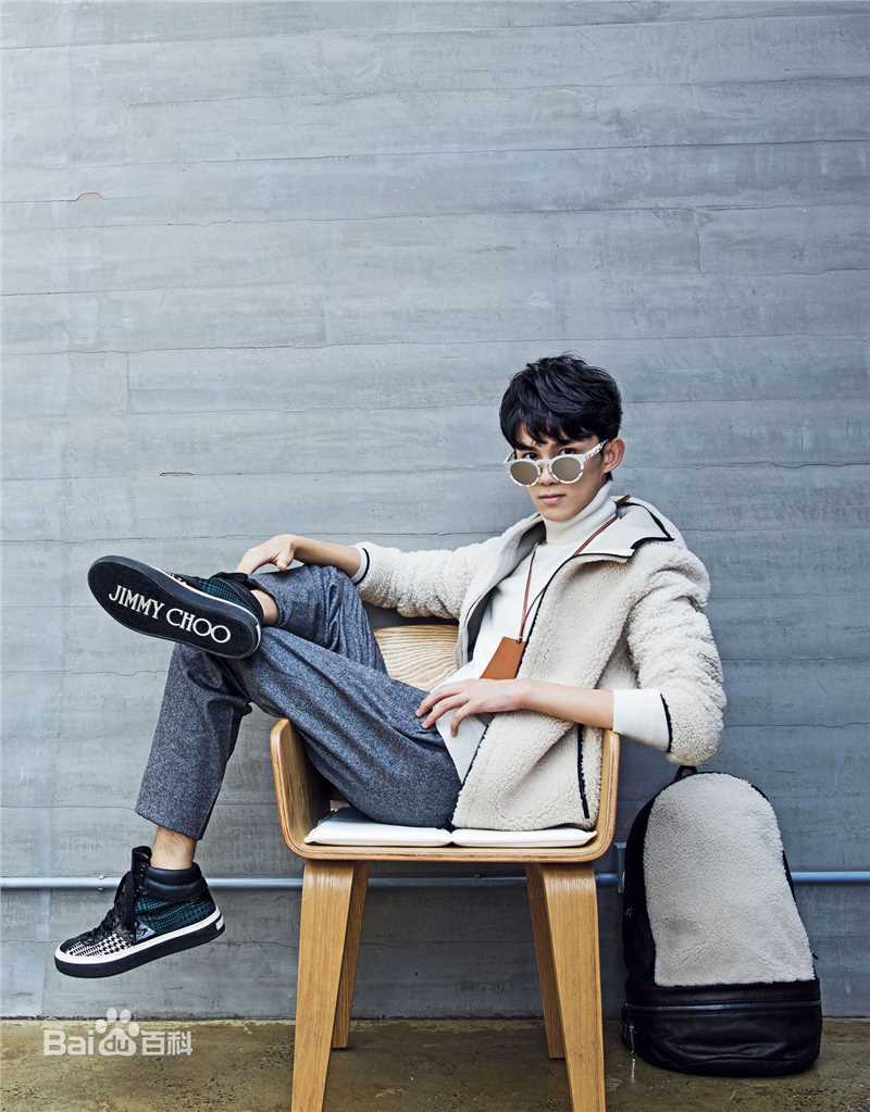 精选吴磊(Leo)在《男人风尚》中的图册