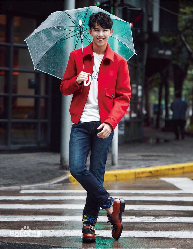 吴磊(Leo)在《红秀GRAZIA》中的