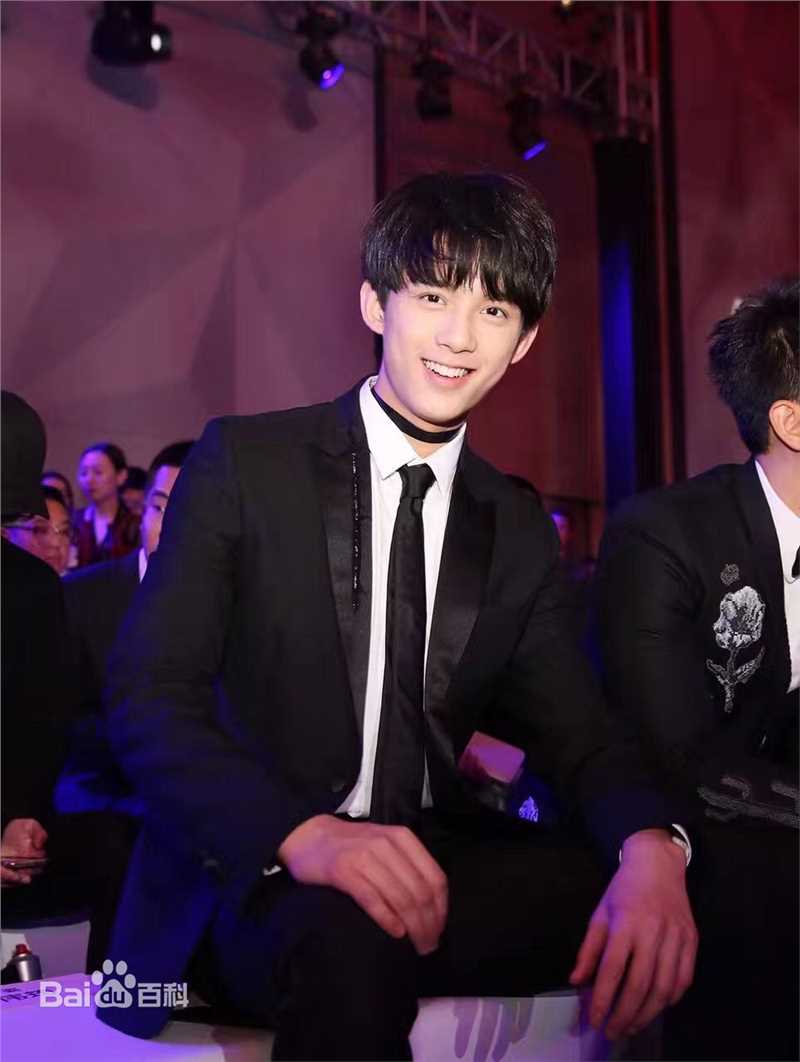 吴磊(Leo)嘉人StyleChina时尚盛典素颜照相册