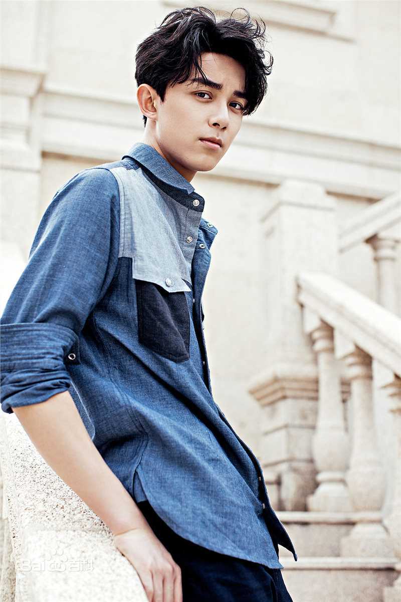 最全吴磊(Leo)在《小资CHIC》中的壁纸
