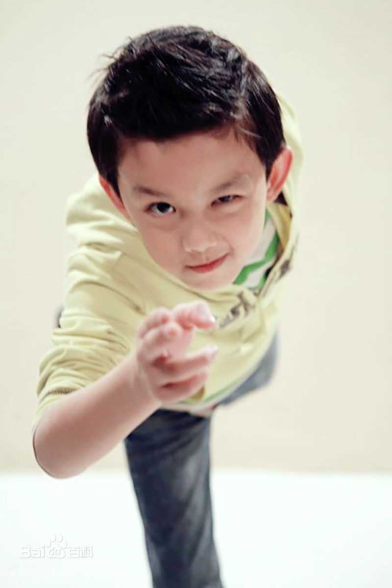 最优质吴磊(Leo)在《家有外星人》饰唐不苦中的相册