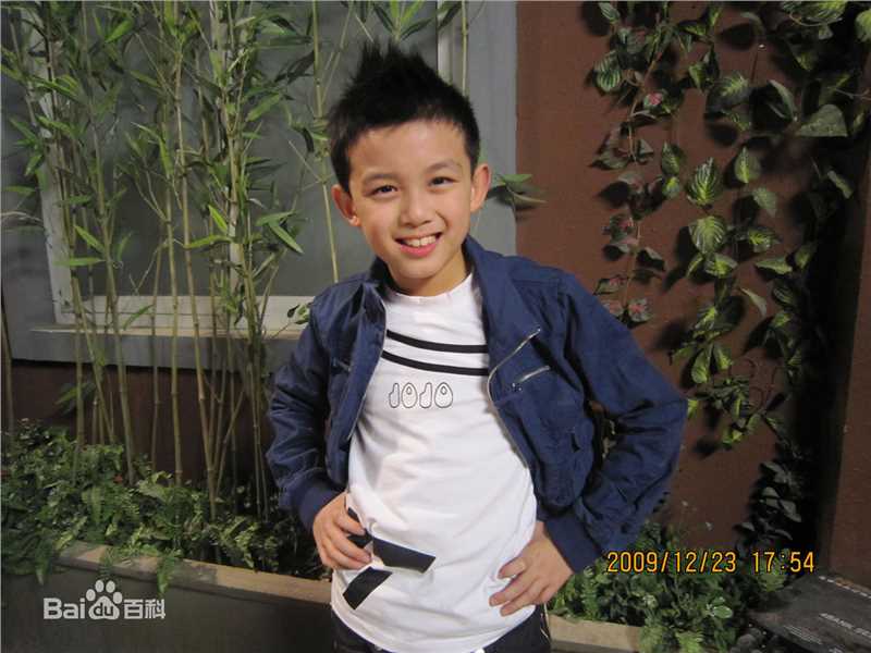 吴磊(Leo)在《淘气包马小跳》饰马小跳中的