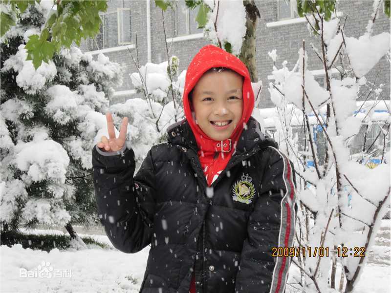 吴磊(Leo)在《淘气包马小跳》饰马小跳中的