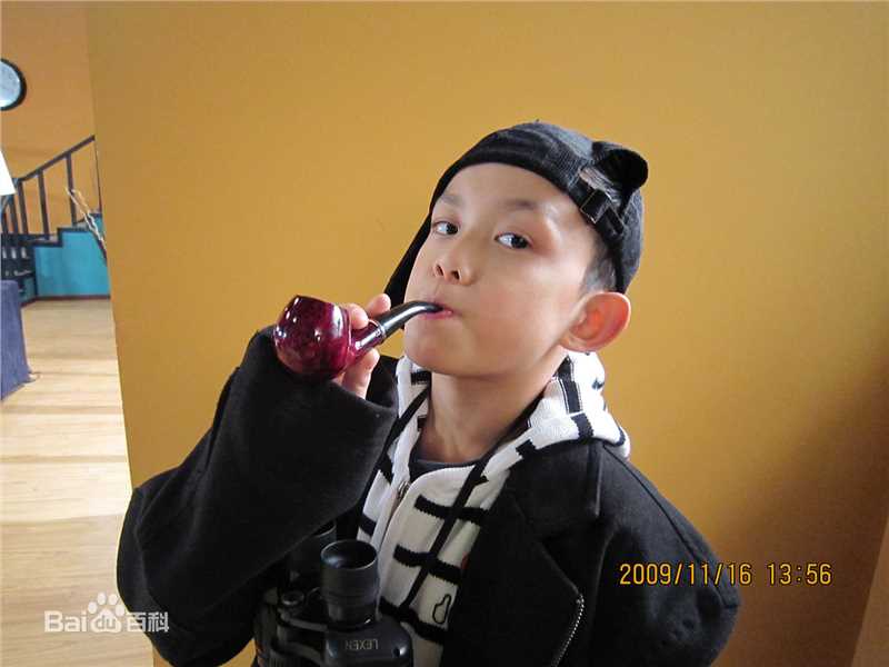 吴磊(Leo)在《淘气包马小跳》饰马小跳中的