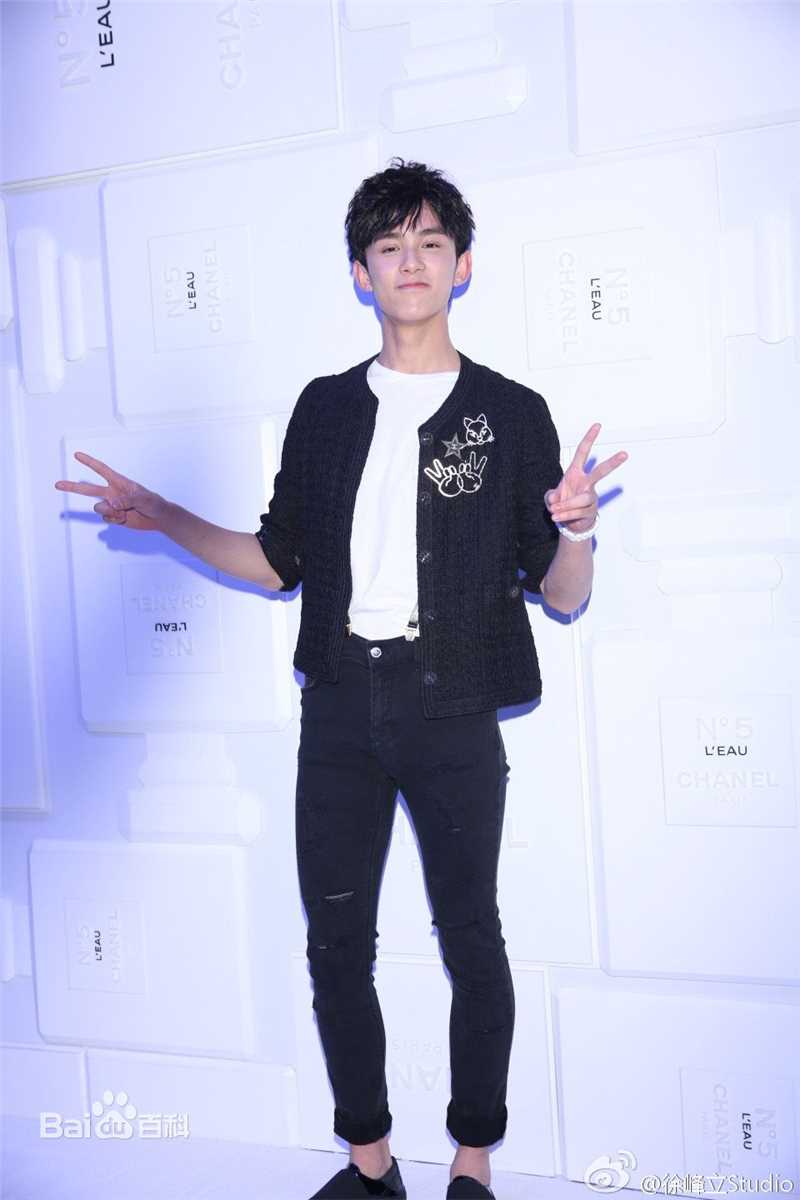 吴磊(Leo)香奈儿活动生活照相册