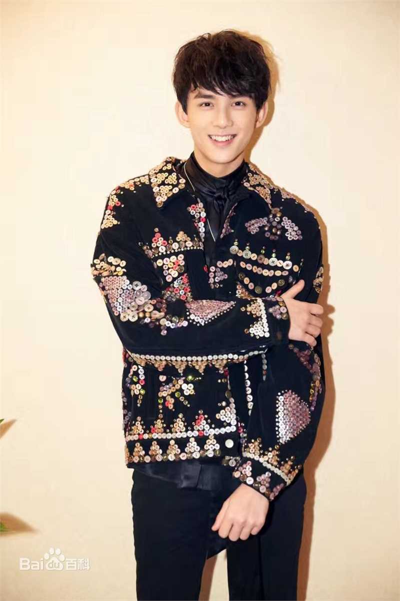 吴磊(Leo)优酷盛典性感图片图集