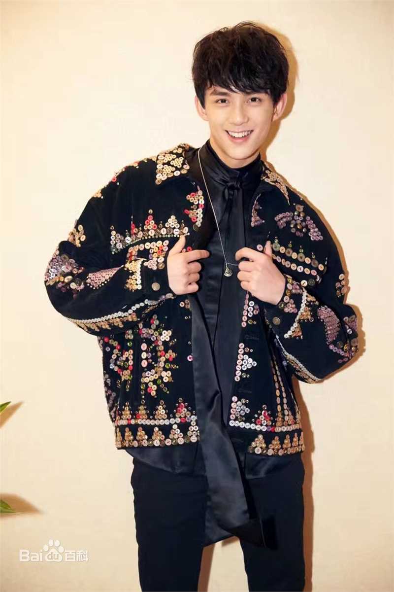 吴磊(Leo)优酷盛典性感图片图集