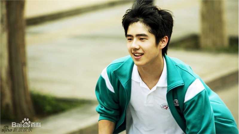 最新刘昊然在《北京爱情故事》中的壁纸