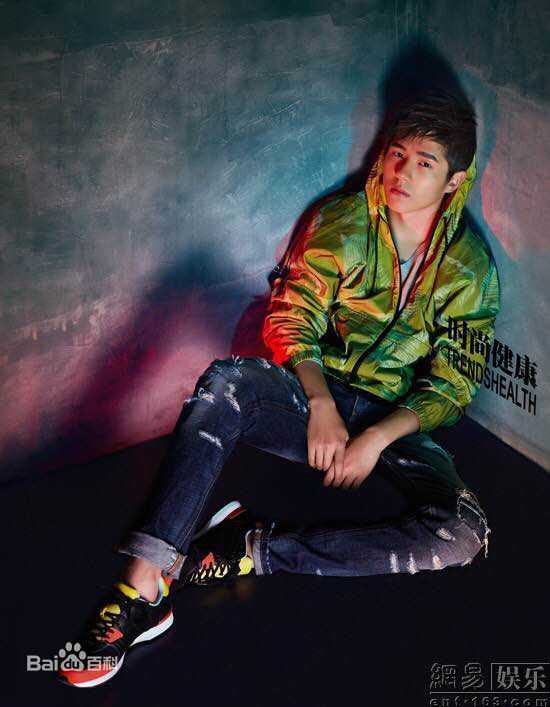 刘昊然高清_杂志图集