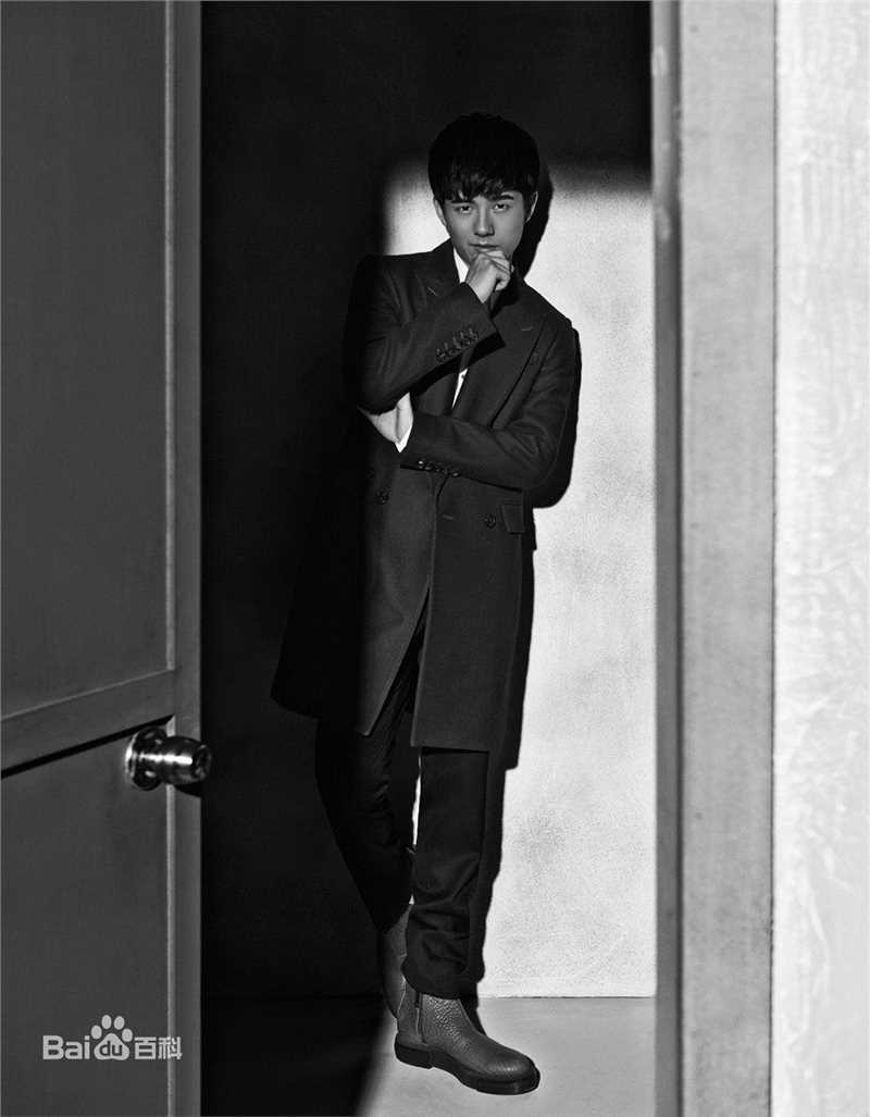 刘昊然高清_杂志图集