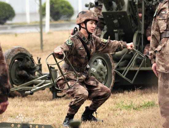 刘昊然真正男子汉生活照