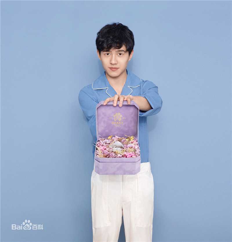 刘昊然广告代言2生活照相册