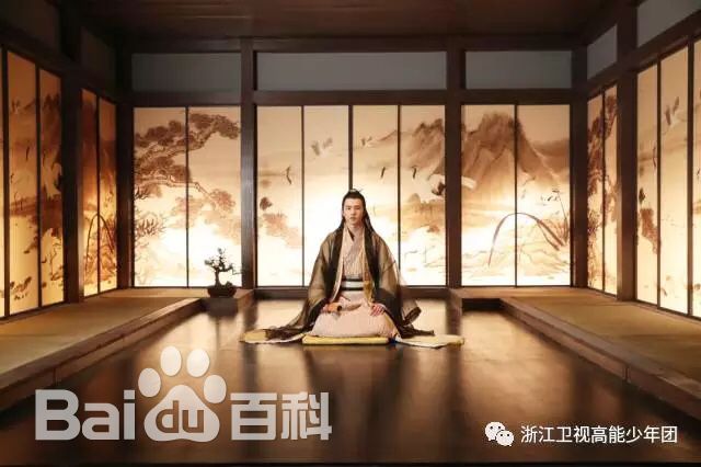 刘昊然-高能少年团图片图册