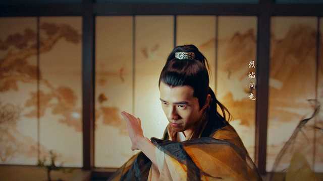 刘昊然-高能少年团图片图册