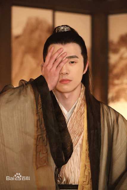 刘昊然-高能少年团图片图册