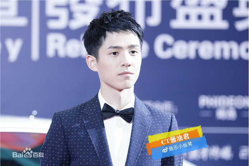 刘昊然-华鼎奖壁纸壁纸